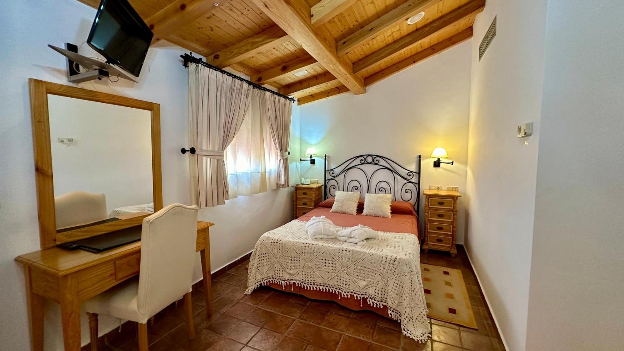 Hotel El Curro Burunchel Esterno foto